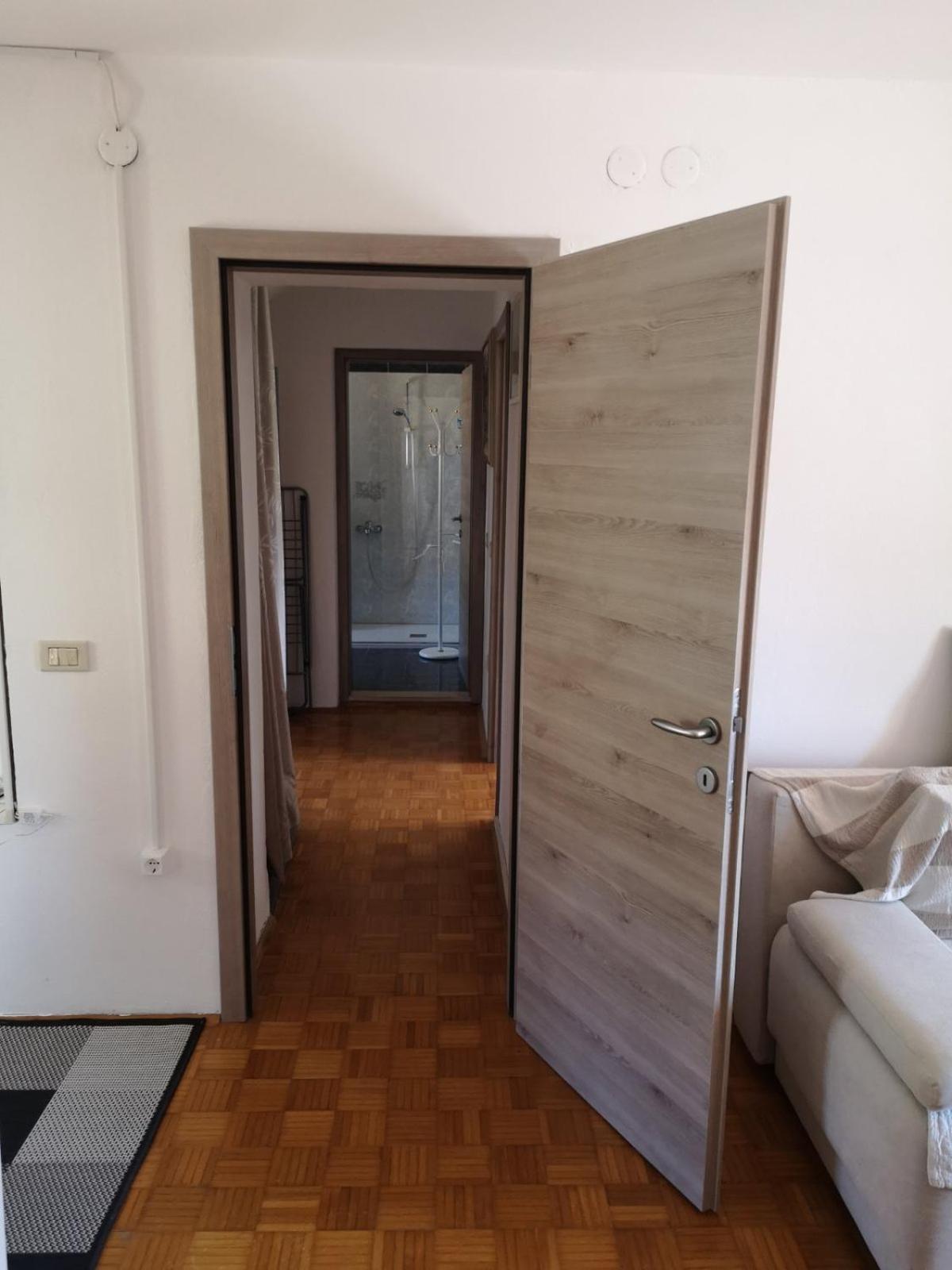 Apartma Ester 루치야 외부 사진