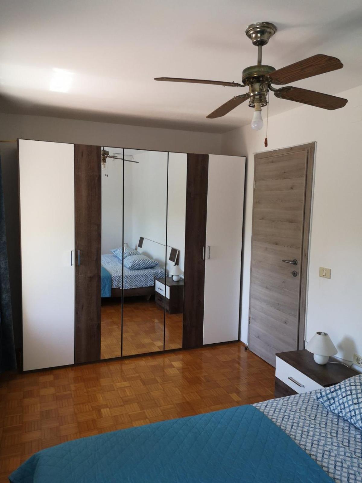 Apartma Ester 루치야 외부 사진